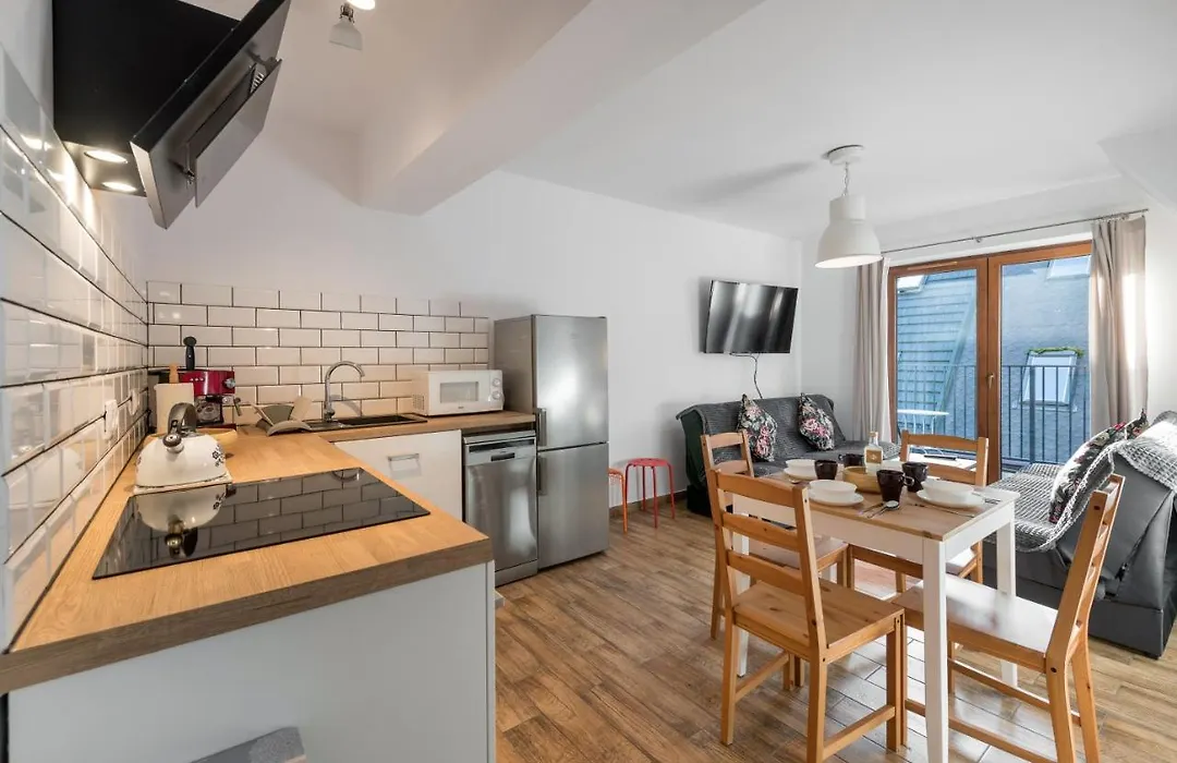 Apartament Klimatyczny w centrum-1